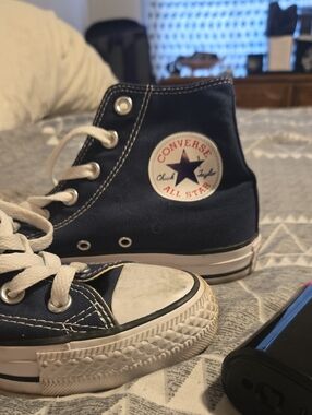 Converse Kids Chuck Taylor High Top Sneakers - Navy, White